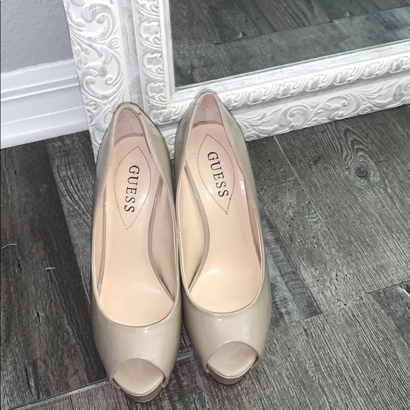 Guess Nude stilettos - Picture 1 of 4